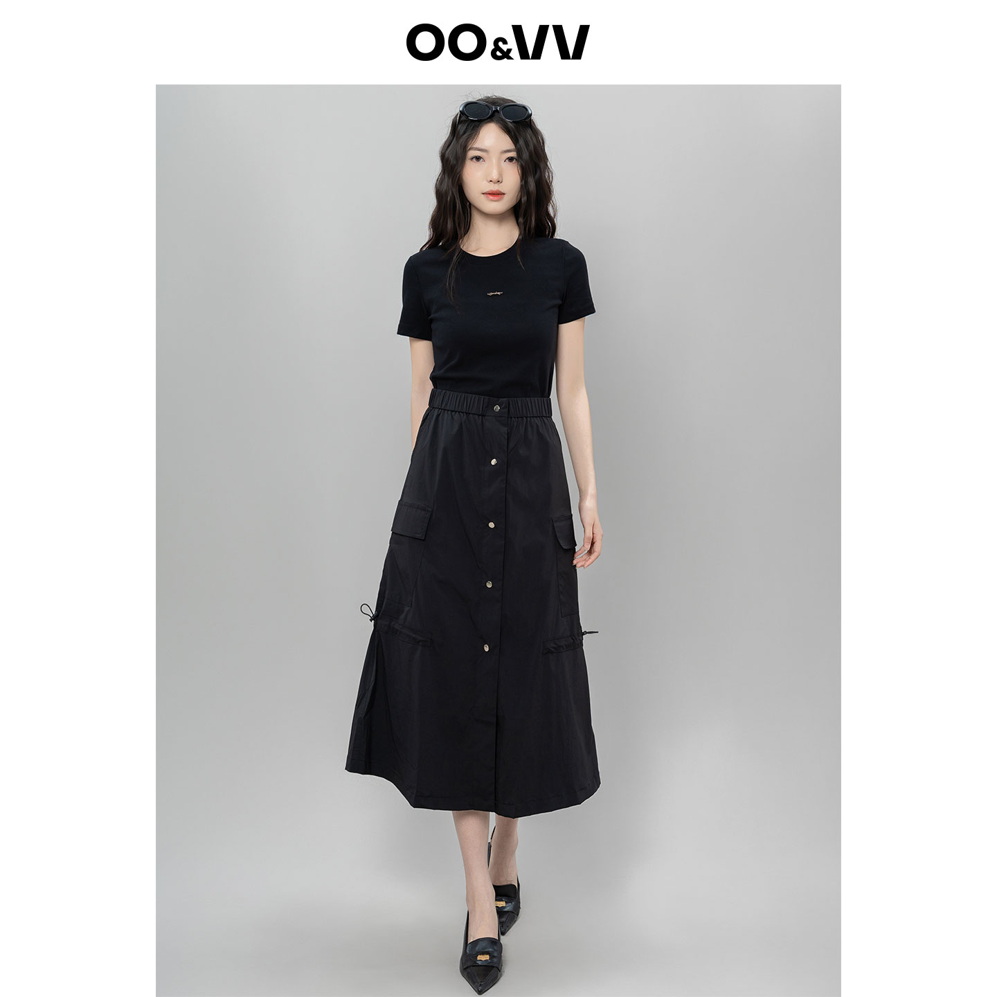 oo&vv黑色金属字母短袖T恤+竖排纽扣半身裙两件套女2025夏新半裙
