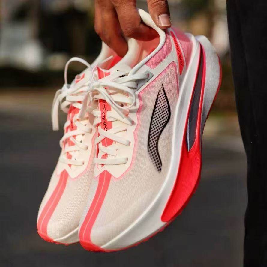 飞电6c碳板软弹跑鞋冬季新款竞速超轻透气减震专业马拉松运动跑鞋