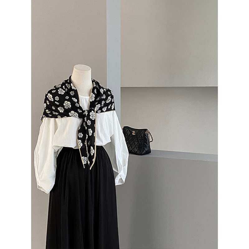 自带高级 山茶花老钱风装饰披肩丝巾女 系腰也好看 W631