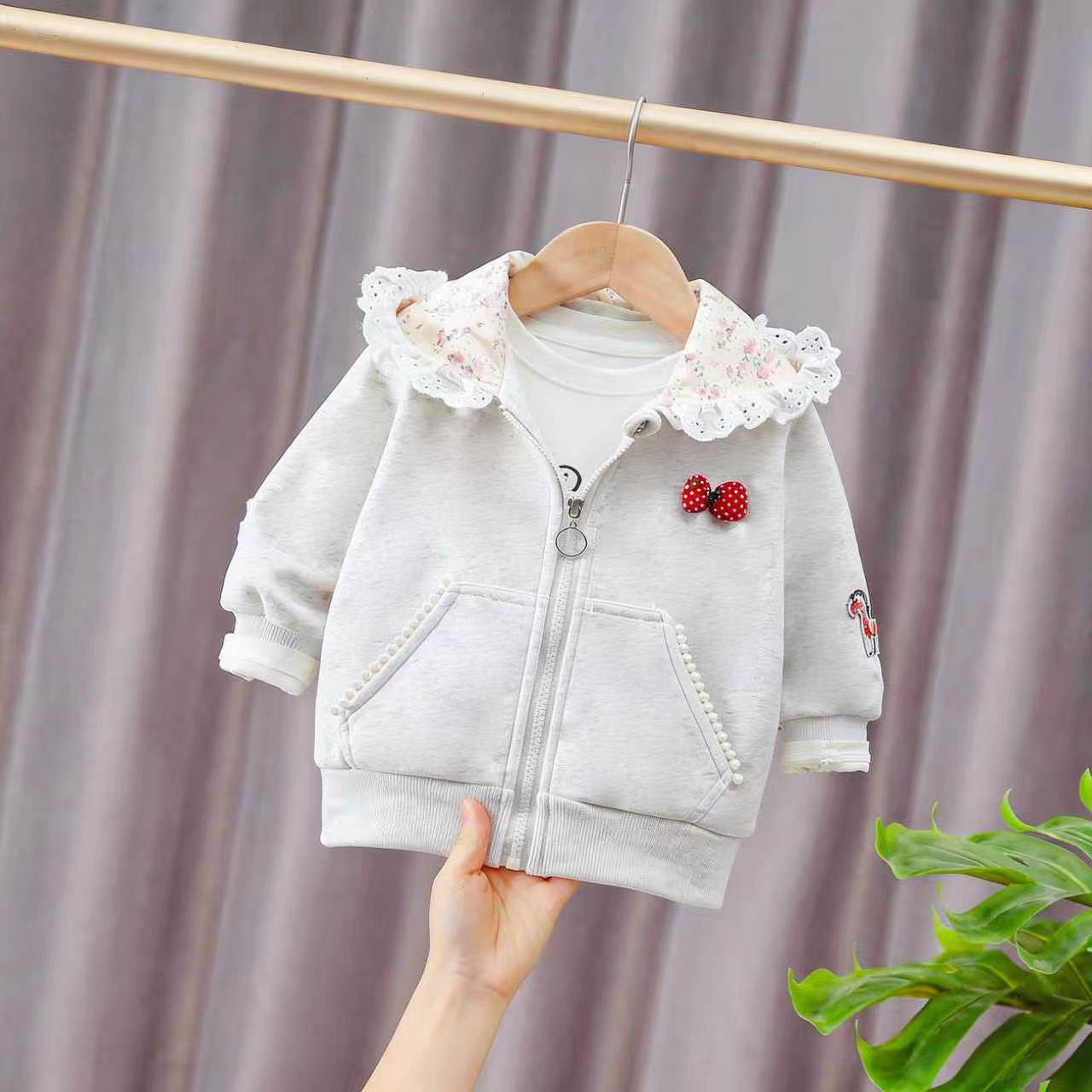 女童春装连帽拉链外套2026春秋新款洋气时髦卫衣婴儿宝宝开衫上衣