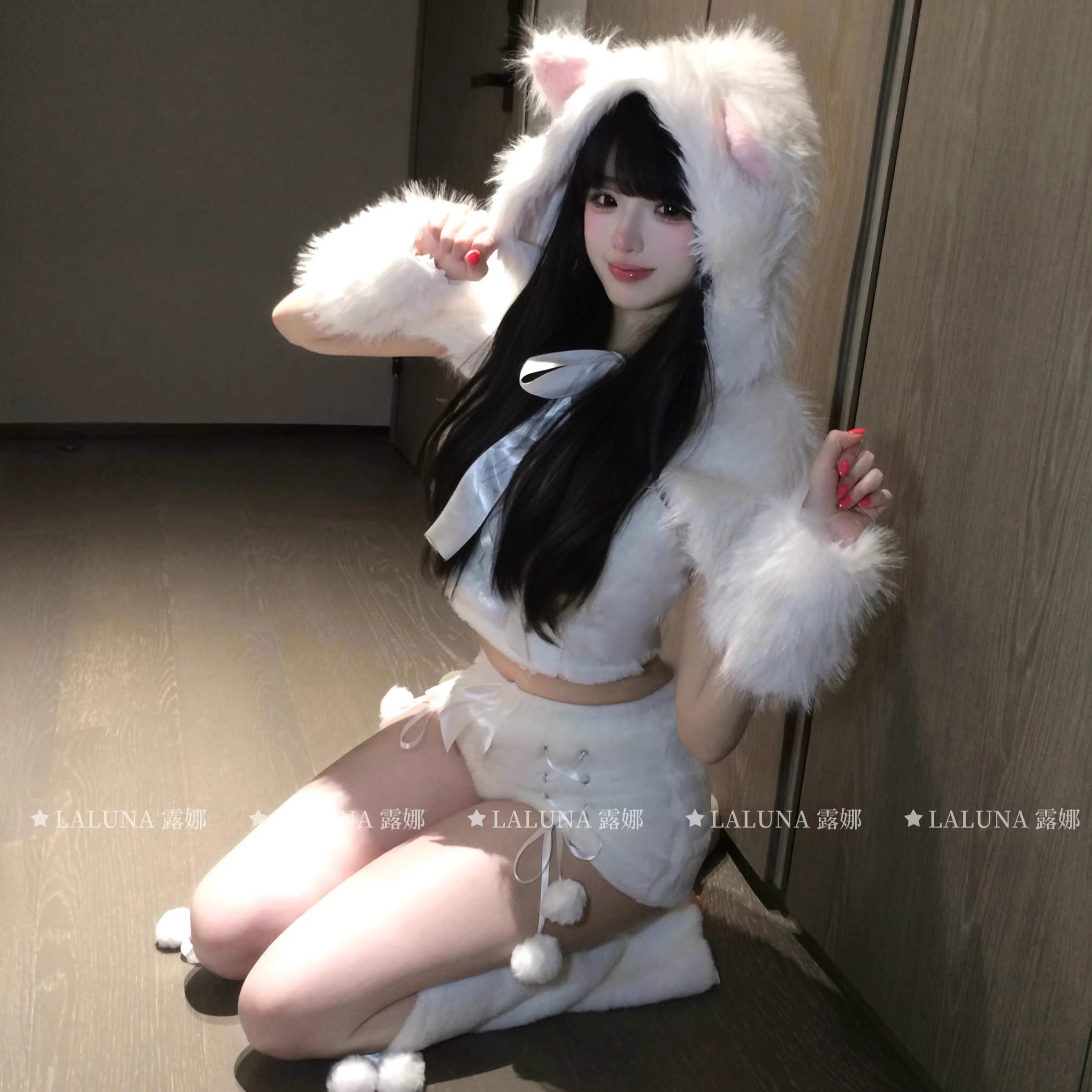 Laluna露娜「毛绒猫猫」甜辣纯欲风修身蝴蝶结短裤出片设计感套装