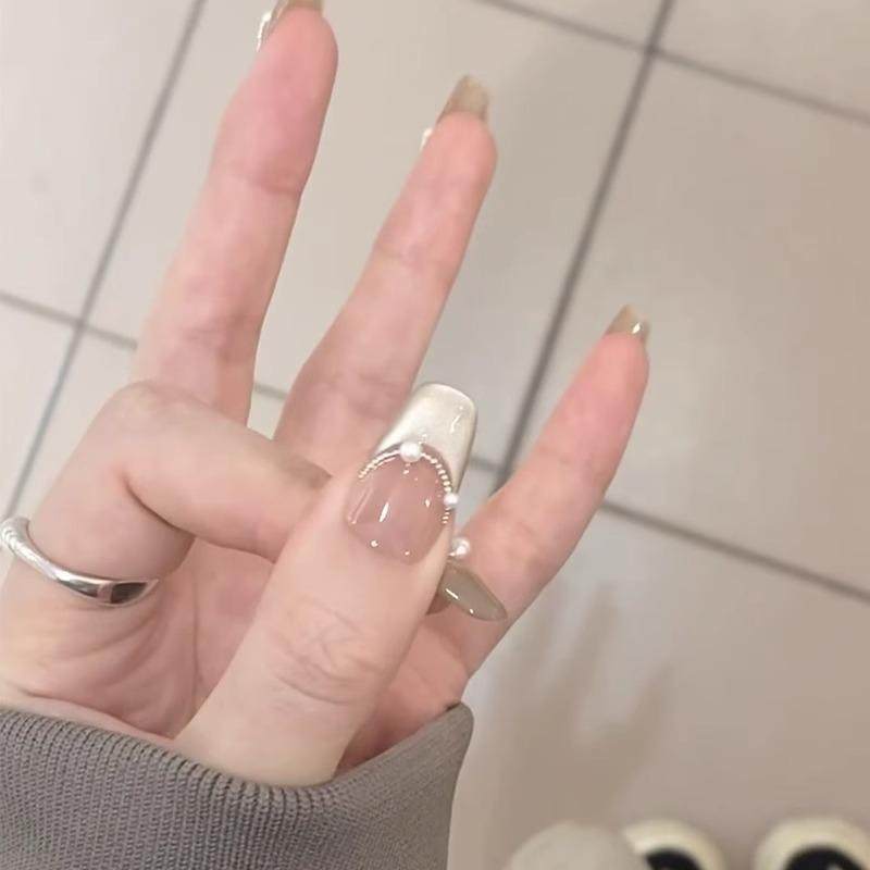 纯手工穿戴甲婚甲甜酷风