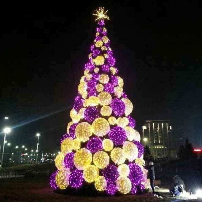 大型圣诞树6米8米10米可拆铁艺商场广场美陈场景christmas tree