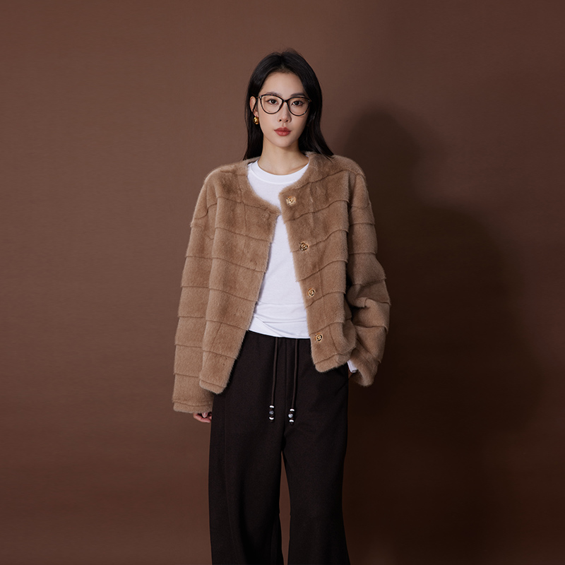 ATUMU「短外套系列」秋冬新品丨圆领水貂绒小个子大衣外套AT491