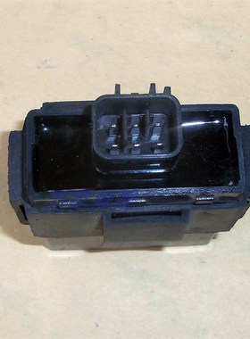 速发林海弯梁摩托车C8点火器禧发LY1M10火2电子点-器CDI