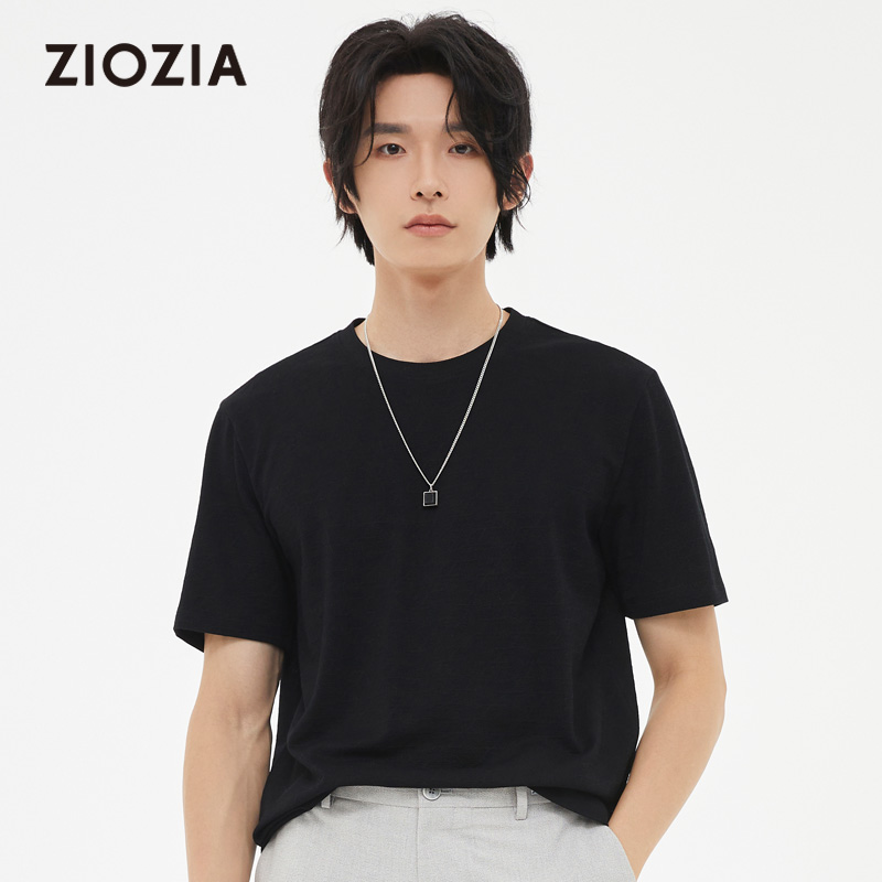 简约纯色，时尚百搭，宽松舒适