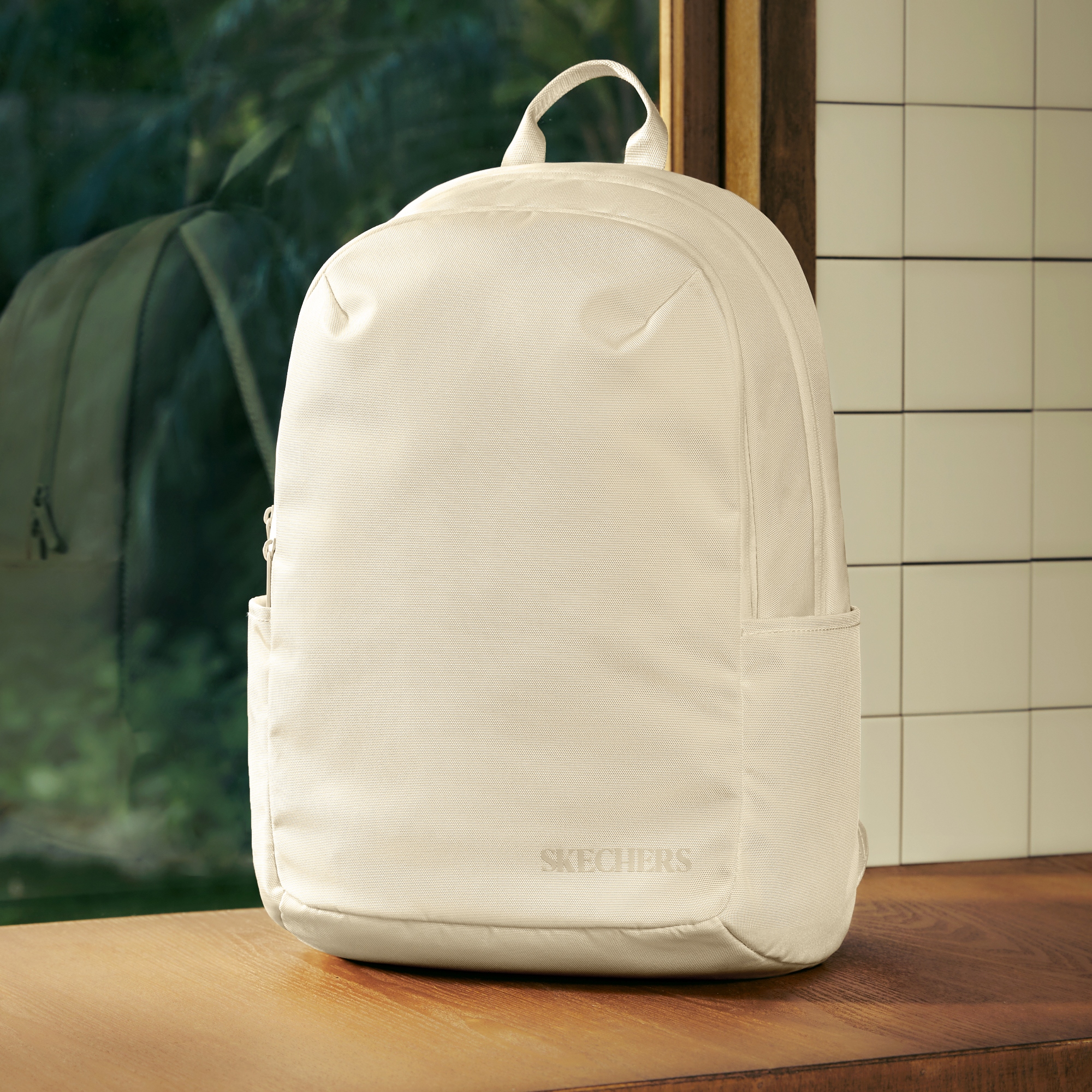 斯凯奇男女同款双肩包大容量背包