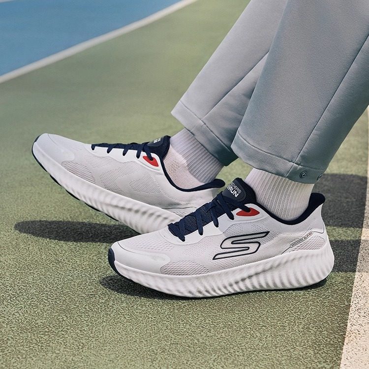 Skechers斯凯奇男鞋运动跑步鞋