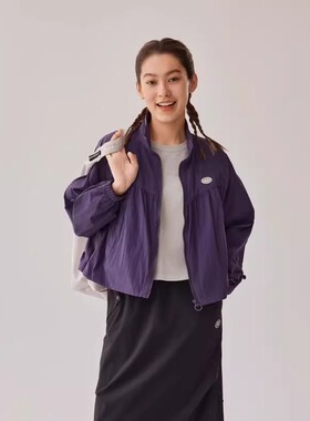 Skechers斯凯奇女士休闲款户外运动时尚舒适百搭防晒衣L225W109