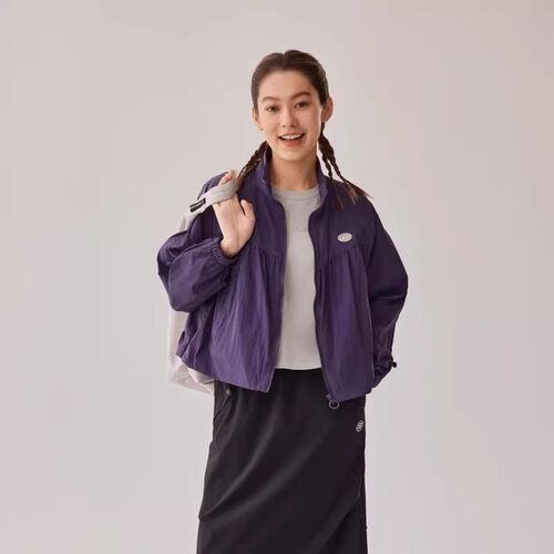 斯凯奇女士防晒运动休闲外套