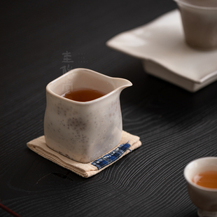圭隐堂窑变陶瓷公道杯日式志野烧家用四方公杯泡茶匀杯分茶器茶海