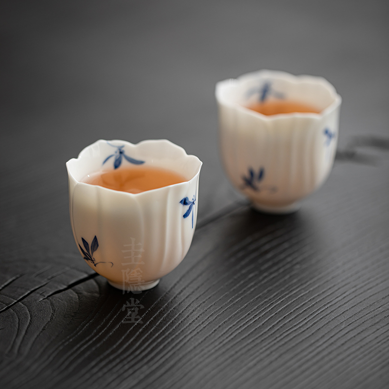 圭隐堂手绘蝴蝶兰花主人杯
