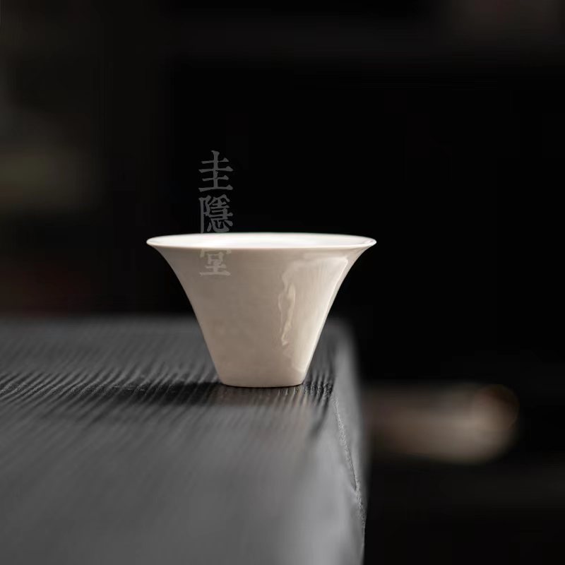 草木灰手工陶瓷家用功夫茶杯