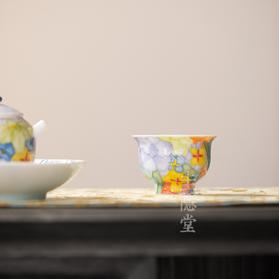 圭隐堂有田烧手绘浮雕万花陶瓷茶杯女士主人杯家用品茗杯闻香单杯