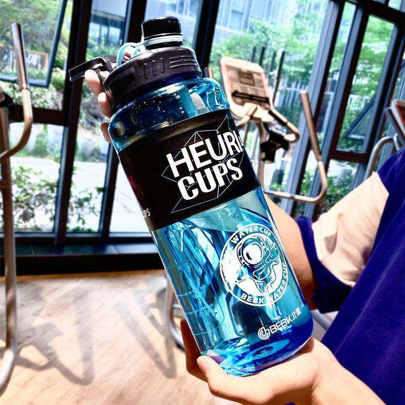 超大容量带吸管水杯女便携杯子男户外运动健身水壶防摔塑料杯,户外/登山/野营/旅行用品,水杯,淘宝优惠券,粉丝福利购,淘宝优惠卷