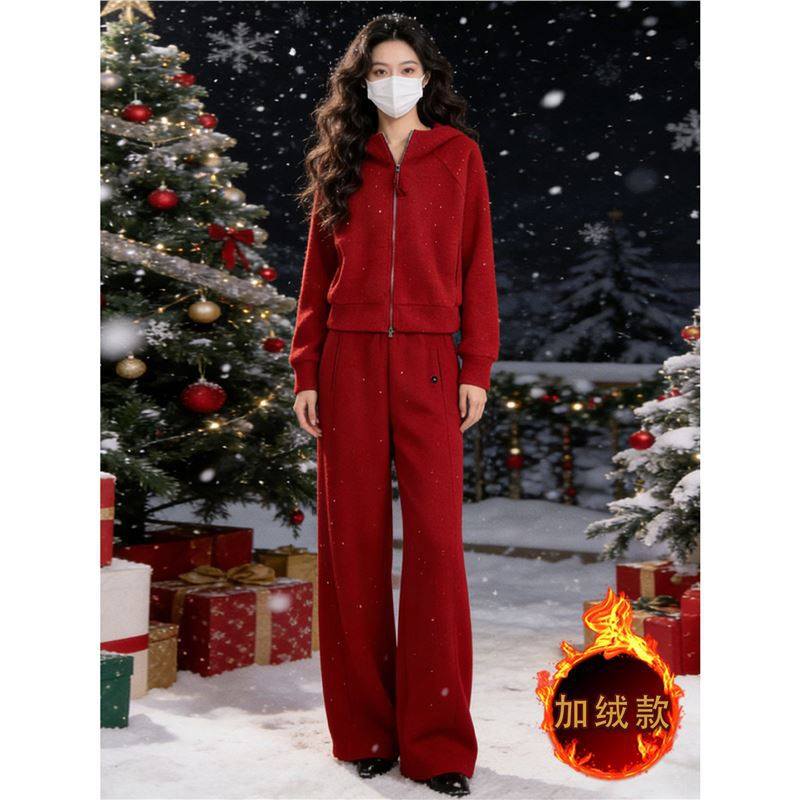 深圳南油巨好看冬装运动套装女2026新款高级感红色卫衣卫裤两件套