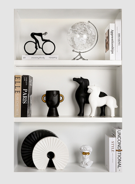 速发家居软装边级感客厅艺术摆件高档轻奢餐装柜酒柜高饰品抽象