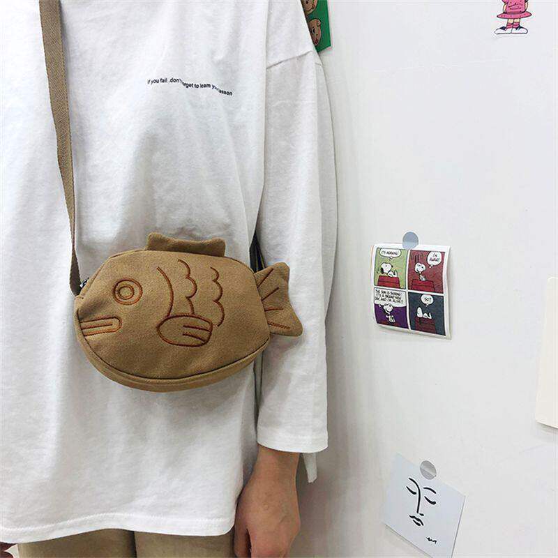 儿童色斜挎包鱼类腰包小鱼包女生男童小挎包时髦通勤可爱零钱包