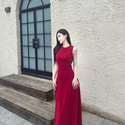 速发订婚礼服裙轻奢小众高端红色敬酒服新娘高级感结婚鱼尾连衣裙