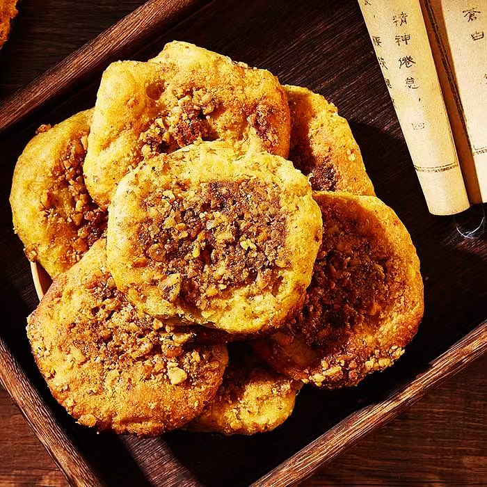陜西汉中核桃馍宁强咸香味核桃花生馍手工现做现烤非油炸早餐酥饼