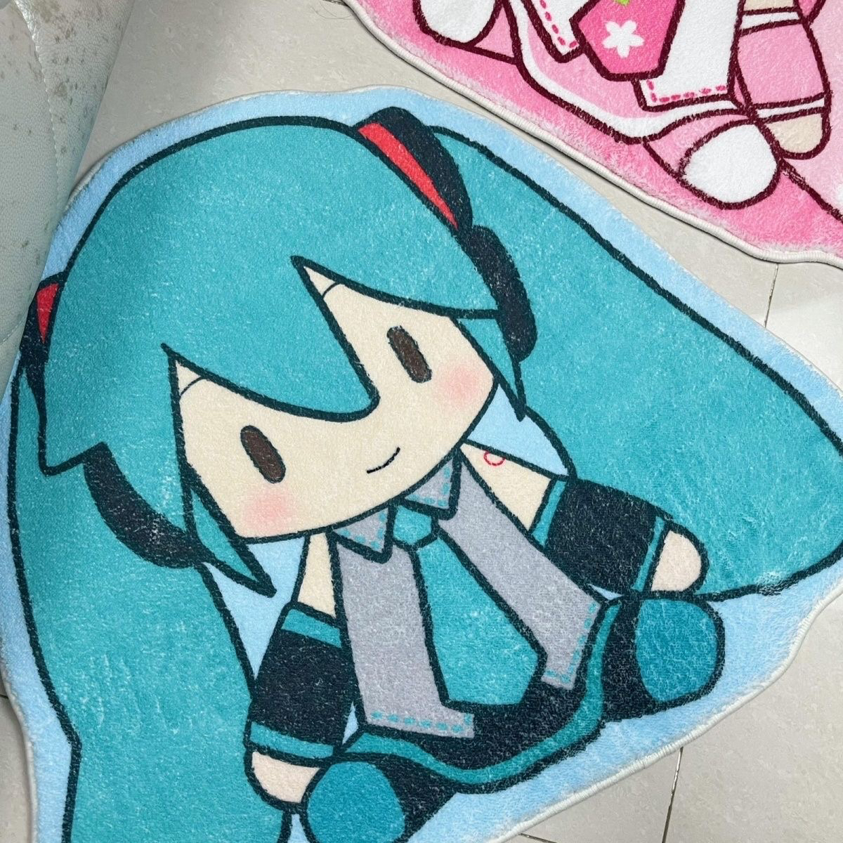 miku初音可爱q版玩偶娃毯仿羊绒二次元周边家用樱花fufu秋冬地毯