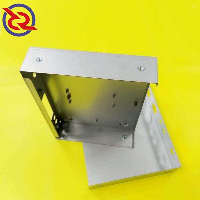 深圳创荣冲压厂 虎渡河S3-分集RX 发射机SGCC0.8底盖 冲压件定制