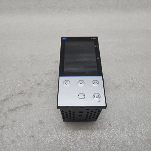 议价FUJI ELECTRIC PXF5ABY21VY00P TEMPERATURE CONTROLLER 1002