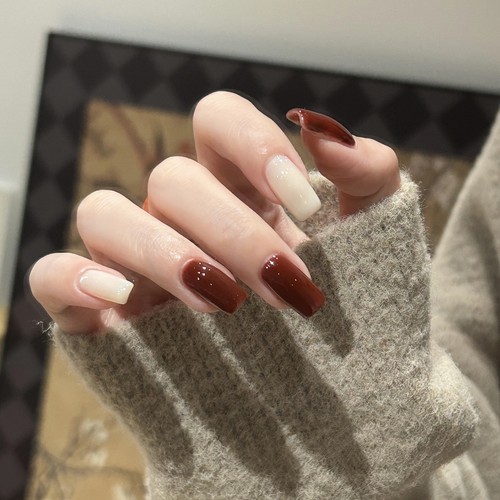 秋天手工穿戴甲2024年新款枫叶红穿戴甲片网红跳色简约美甲婚甲