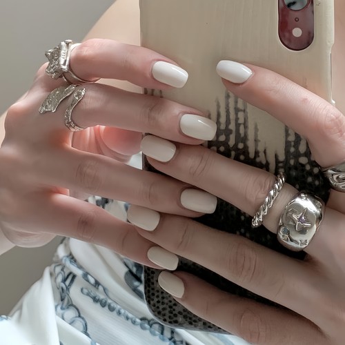 奶白色短款假指甲可拆卸穿戴美甲中长款网红美甲果冻手指甲贴