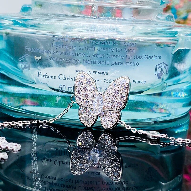 18K金莫桑石满钻蝴蝶结项链轻奢小众设计高级感锁骨链送女友礼物