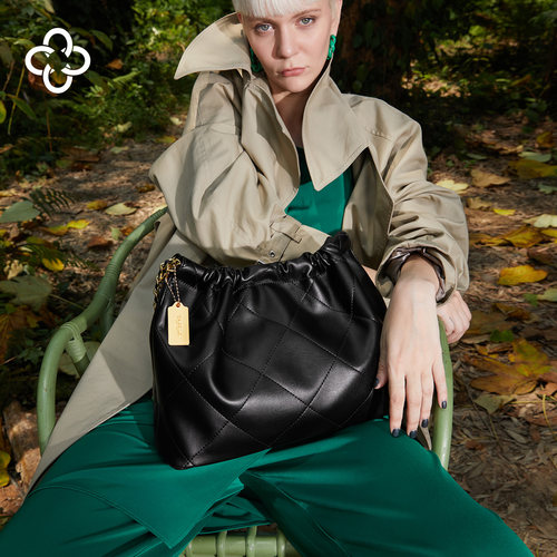 圣诞礼物CASSILE卡思乐菱格链条水桶包抽绳大容量单肩腋下链条包