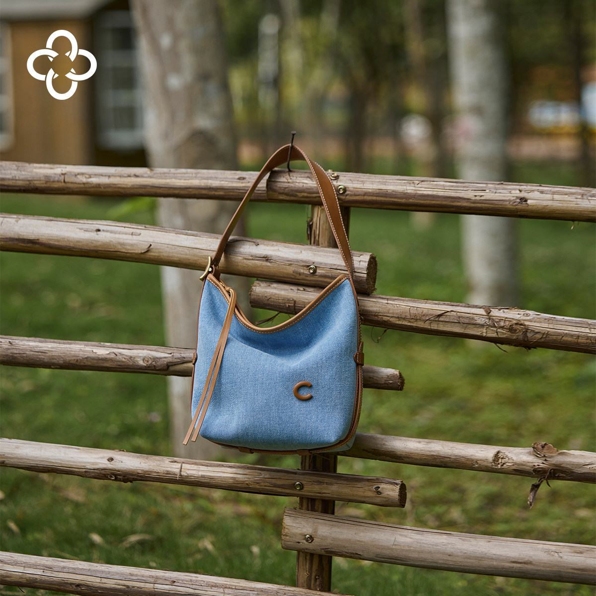 卡思乐牛仔小水桶包女时尚丹宁通勤单肩包2025新款小众休闲帆布包