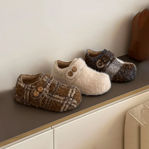 秋冬小众毛呢圆头个性魔术贴单鞋