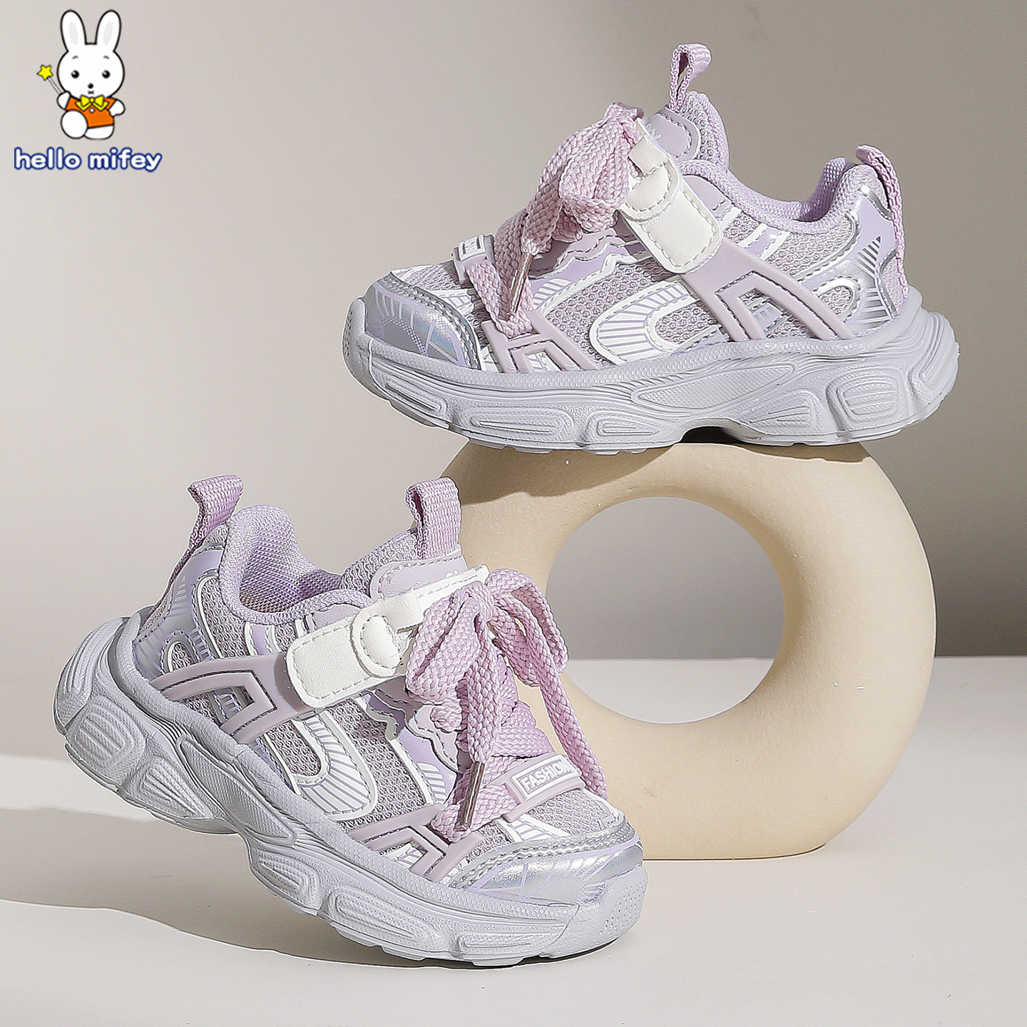 班纳米菲秋季女童软底运动鞋