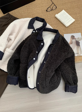 拼接牛仔设计感翻领仿羊羔毛外套女防风保暖麂皮绒按扣毛毛上衣冬