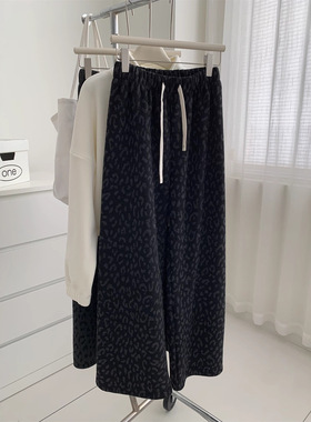 韩版豹纹加绒阔腿裤女垂感慵懒复古高腰阔腿拖地裤秋冬加厚直筒裤