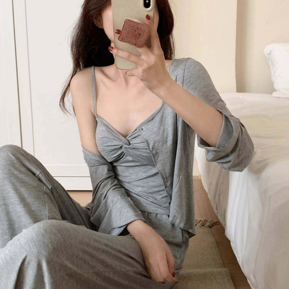 带胸垫法式甜美纯欲风睡衣女三件套春秋季网红风高级感灰色家居服,女士内衣/男士内衣/家居服,睡袍/浴袍,淘宝优惠券,粉丝福利购,淘宝优惠卷