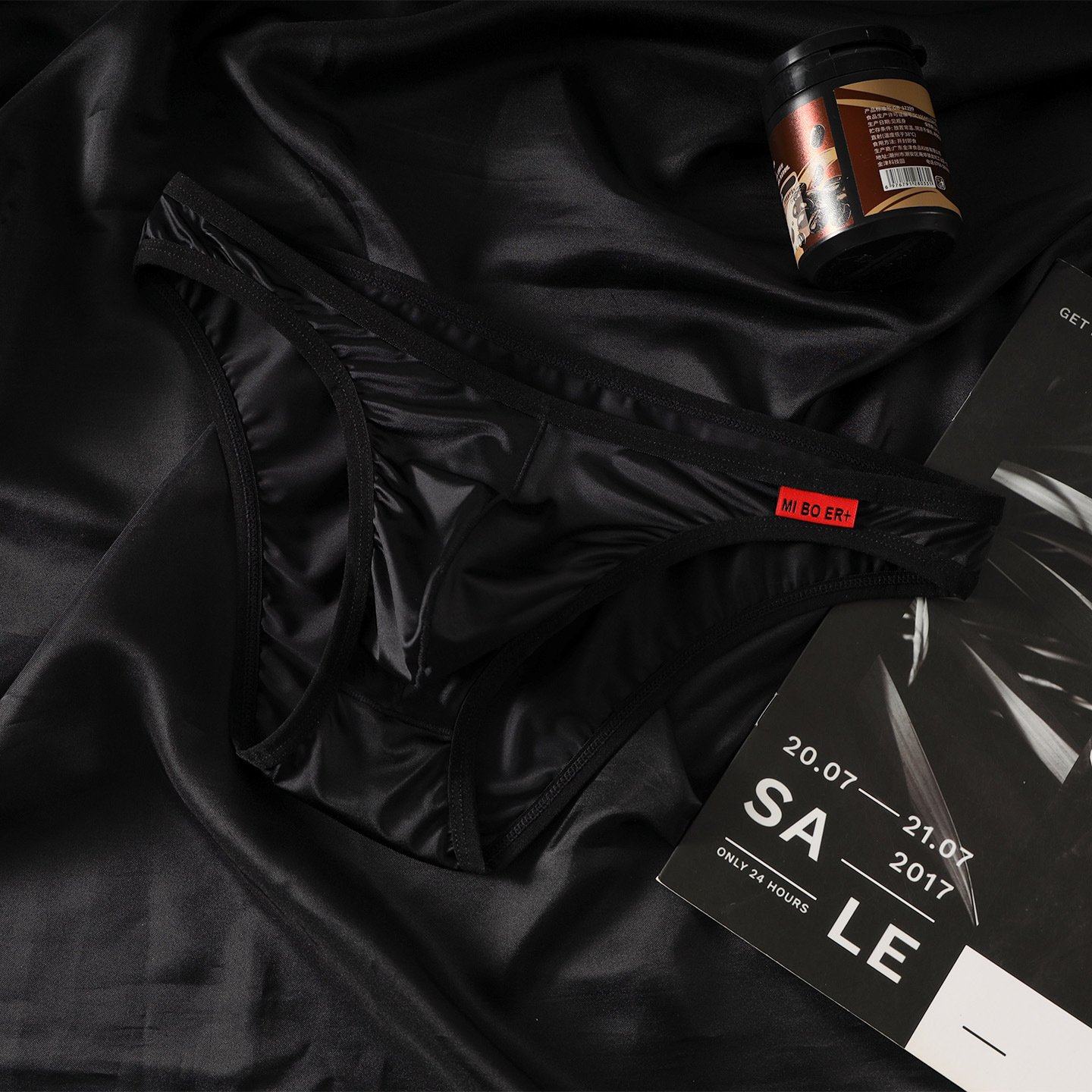 男士三角内裤男2025新款生冰丝缎面性感轻奢感男款透气低腰短裤头,女士内衣/男士内衣/家居服,男三角内裤,淘宝优惠券,粉丝福利购,淘宝优惠卷