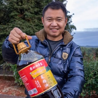 农村四哥家四川农家传统小榨浓香菜籽油4.35L/桶