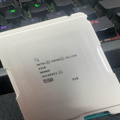 议价英特尔 4510 CPU 正式版  2颗可维修
