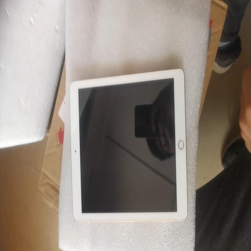 议价iPad A1893，有屏其它元器件
