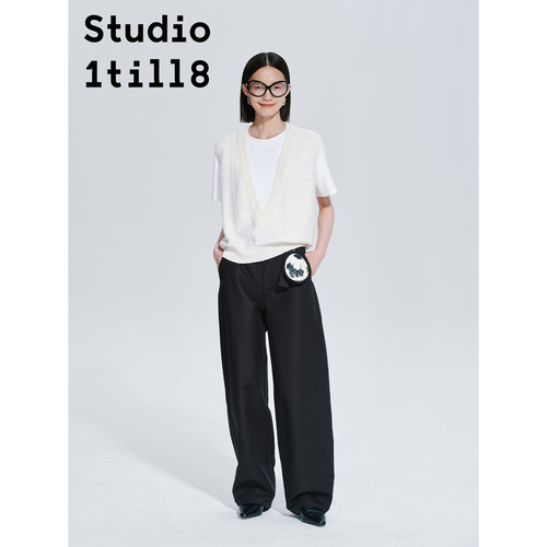 格纹马甲Studio1till8V领