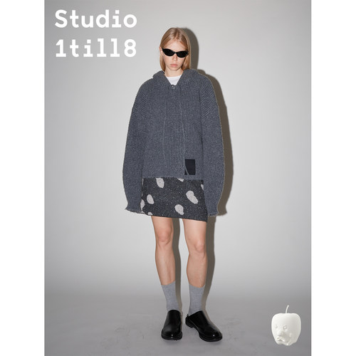 Studio1till8连帽针织卫衣
