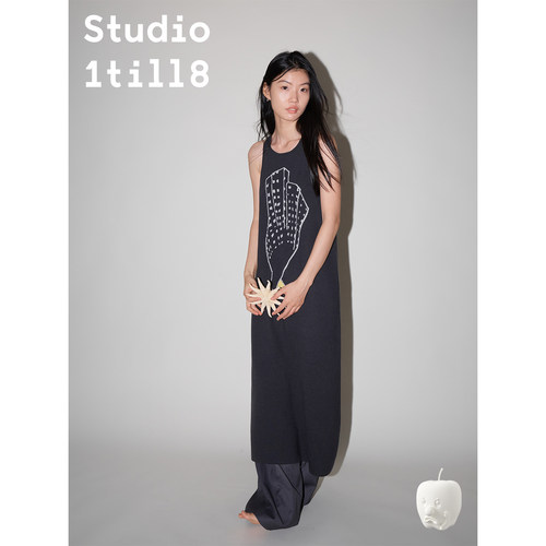 Studio1till8海螺提花针织连衣裙