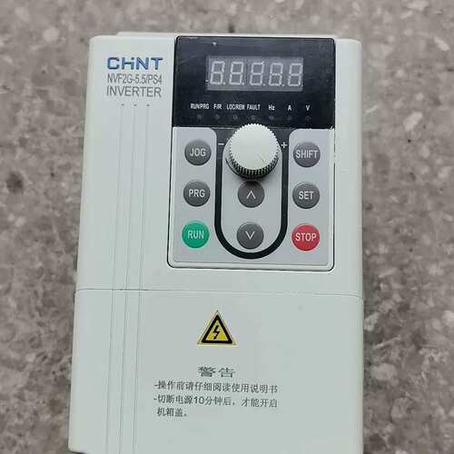 议价变频器5.5KW NVF2G-5.5/PS4