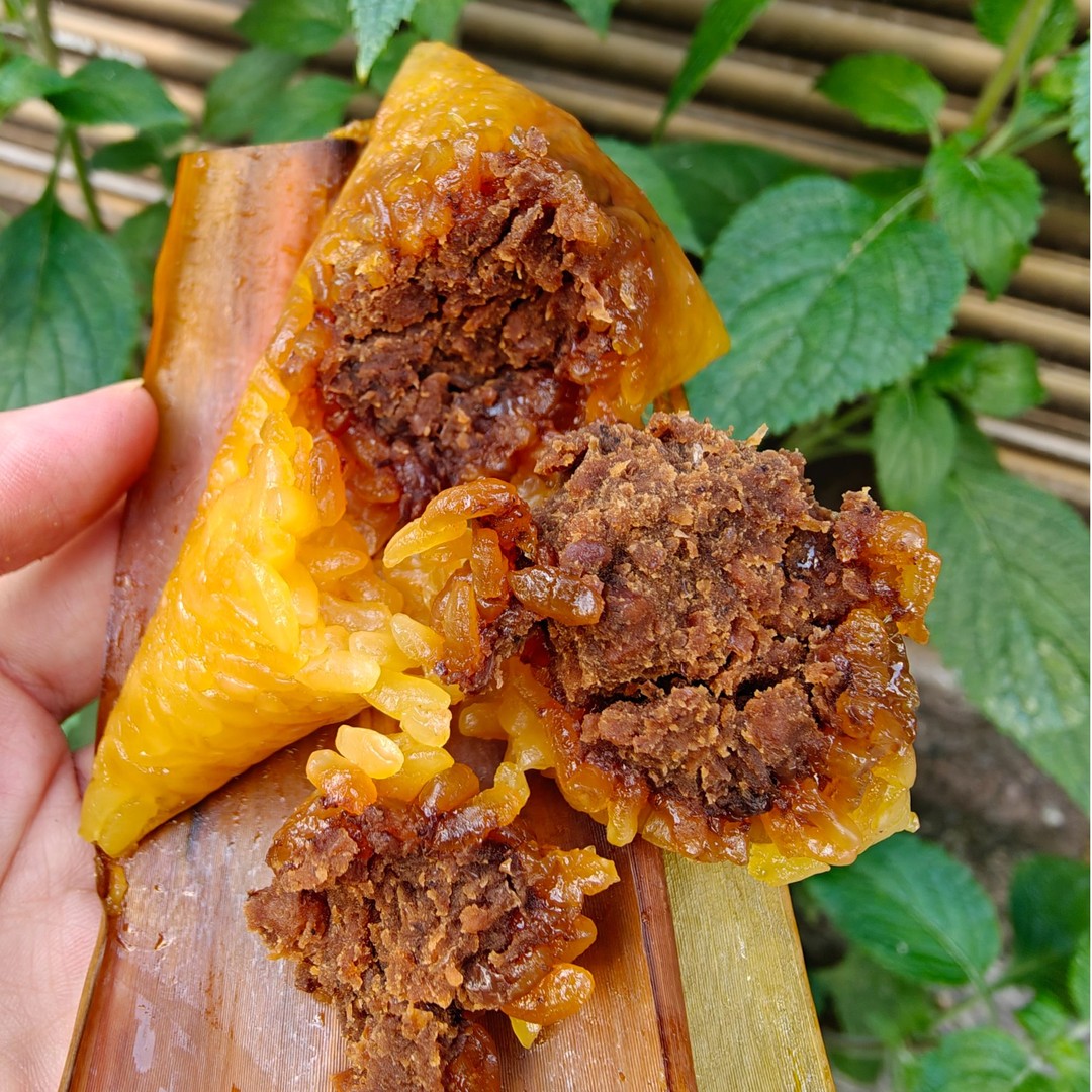 豆沙粽子云南景谷豆沙粽花生粽火腿肉粽顺丰
