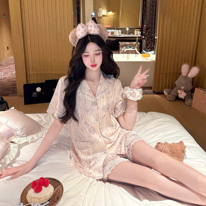 轻奢卡通冰丝睡衣女三件套薄款