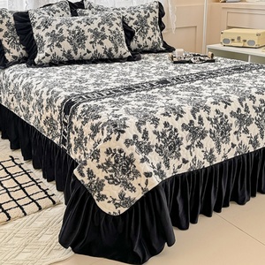 高端秋冬季牛奶绒床盖单件榻榻米带裙边2024新款床单珊瑚绒三件套