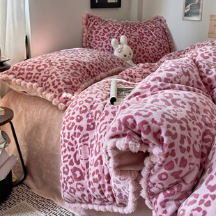 毛球款法式复古风牛奶绒四件套可机洗毛毯珊瑚绒盖毯保暖双面绒毯