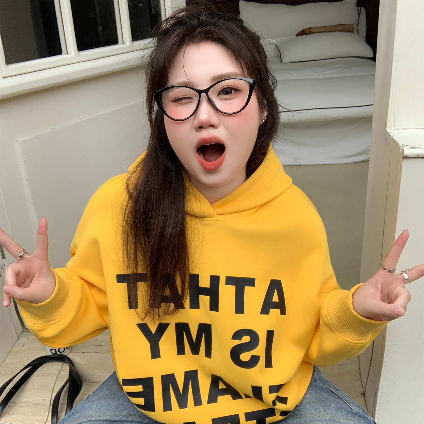 YUZI鱼子重磅340g牛奶丝卫衣